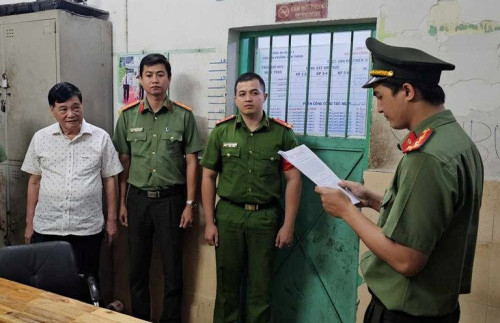 Khởi tố, bắt tạm giam ông Nguyễn Công Khế
