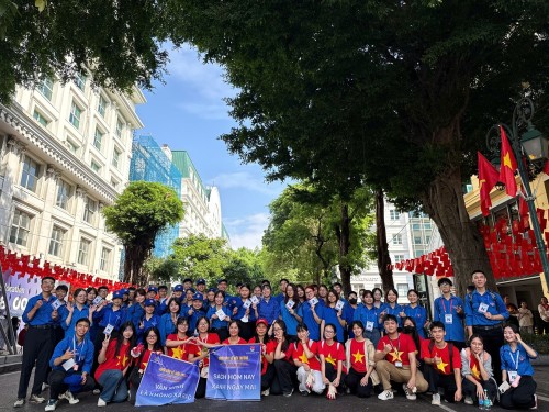 Hà Nội phát động chiến dịch “Hà Nội sạch – Vì một Việt Nam xanh” trước thềm lễ diễu binh kỷ niệm 80 năm Quốc khánh